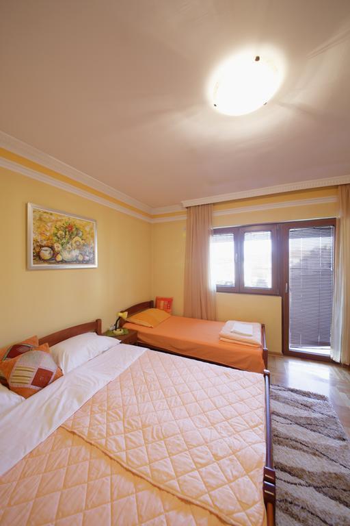 Guest House Pansion 10 Cetinje Chambre photo