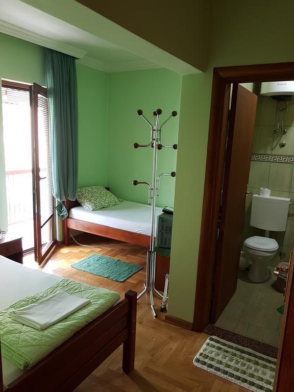 Guest House Pansion 10 Cetinje Extérieur photo